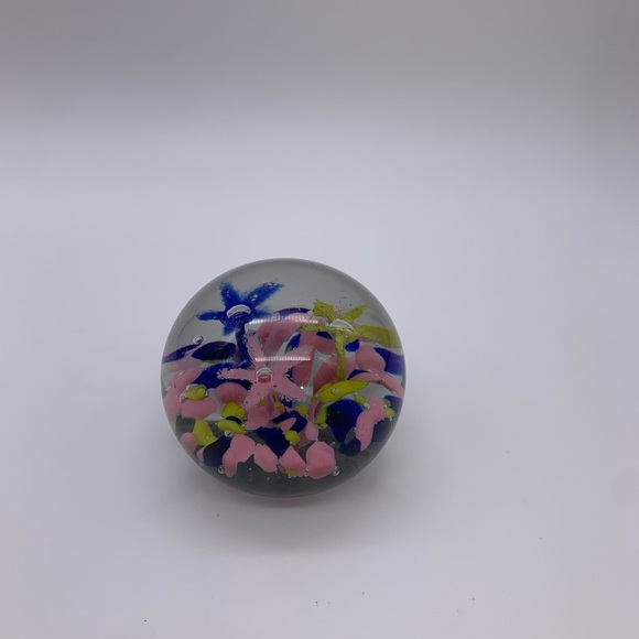 Stunning Vtg. Cobalt Blue Pink & Yellow Flowered Art Glass PAPERWEIGHT 3” - Picture 5 of 14